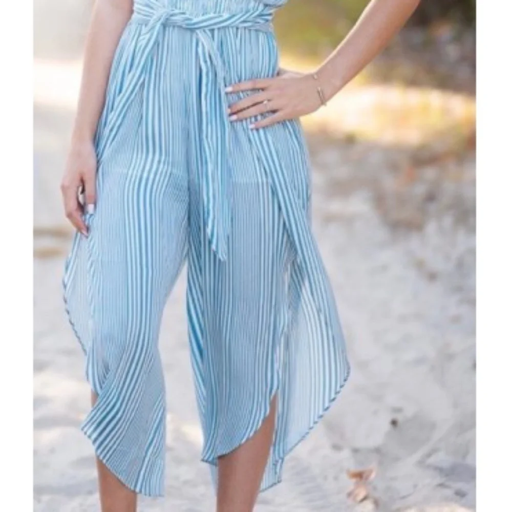 Moon River Anthropologie Jumpsuit Beach Blue White Stripe Cropped Flyaway Leg